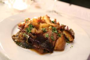 Cuttlefish or octopus with potatoes