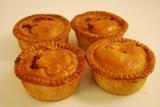 Small pies with heather honey and walnuts